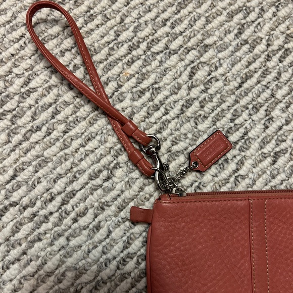 COACH WRISTLET - Picture 5 of 5